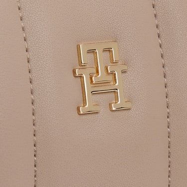  Tommy Hilfiger Feminine Kadın Bej Çapraz Çanta