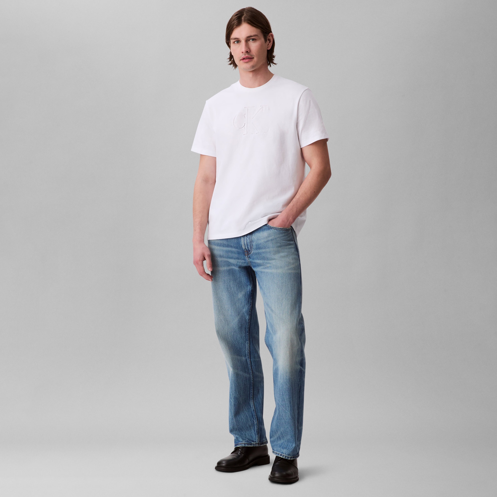 Calvin Klein Deboss Mono Graphic Erkek Beyaz T-Shirt