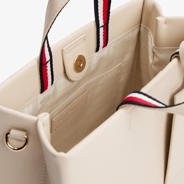  Tommy Hilfiger Established Med Shopper Kadın Bej Tote Çantası