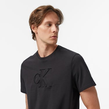  Calvin Klein Deboss Mono Graphic Erkek Siyah T-Shirt