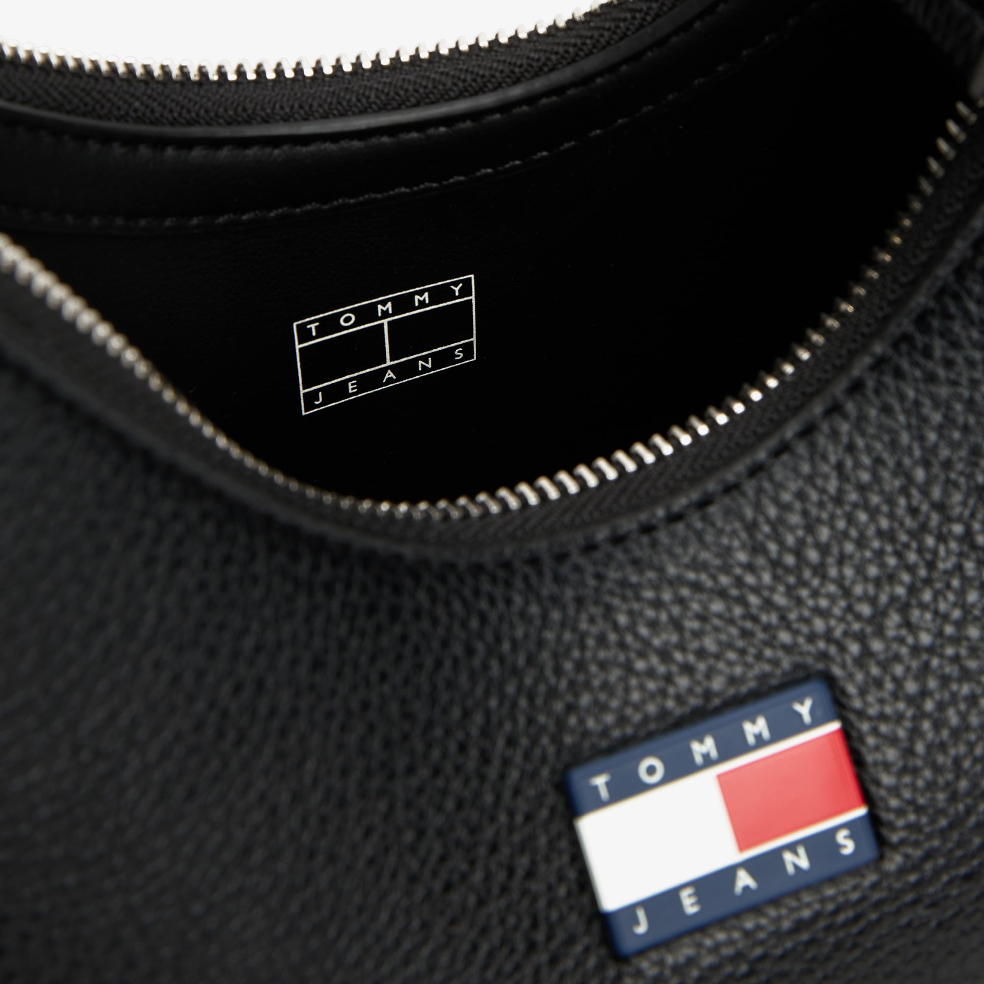 Tommy Hilfiger Must Kadın Siyah El Çantası