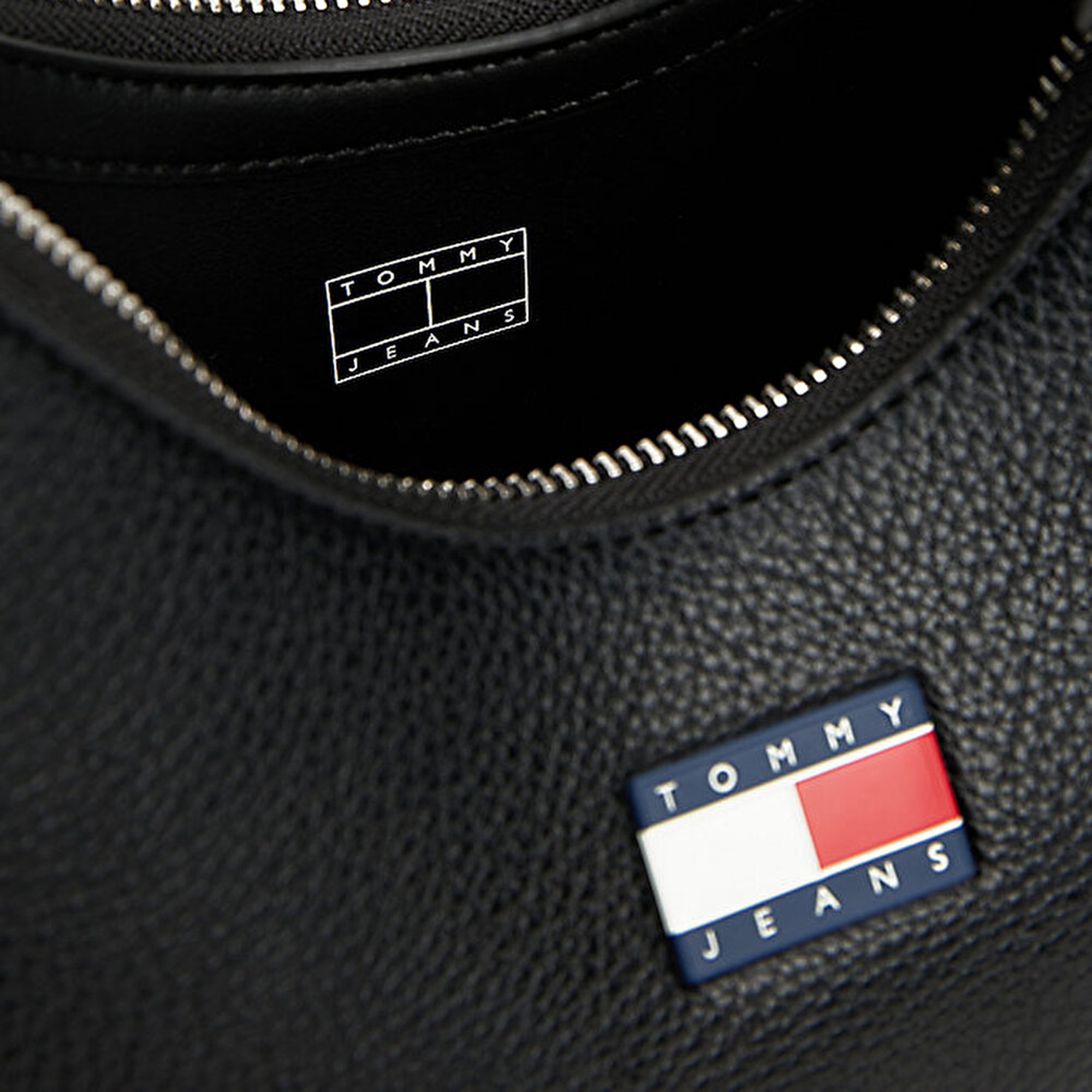 Tommy Hilfiger Must Kadın Siyah El Çantası