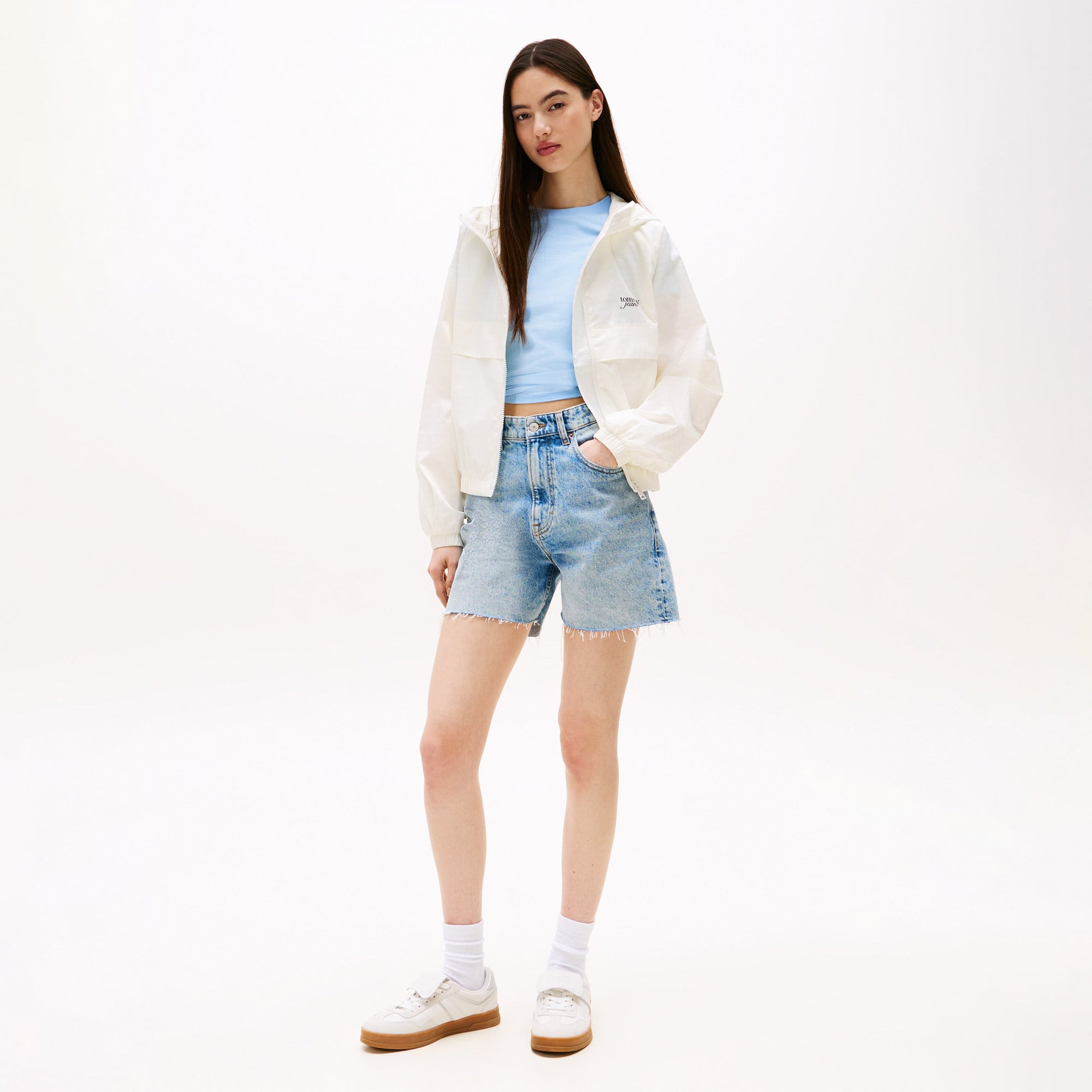  Tommy Hilfiger Repeat Logo Water Repellant Kadın Beyaz Ceket