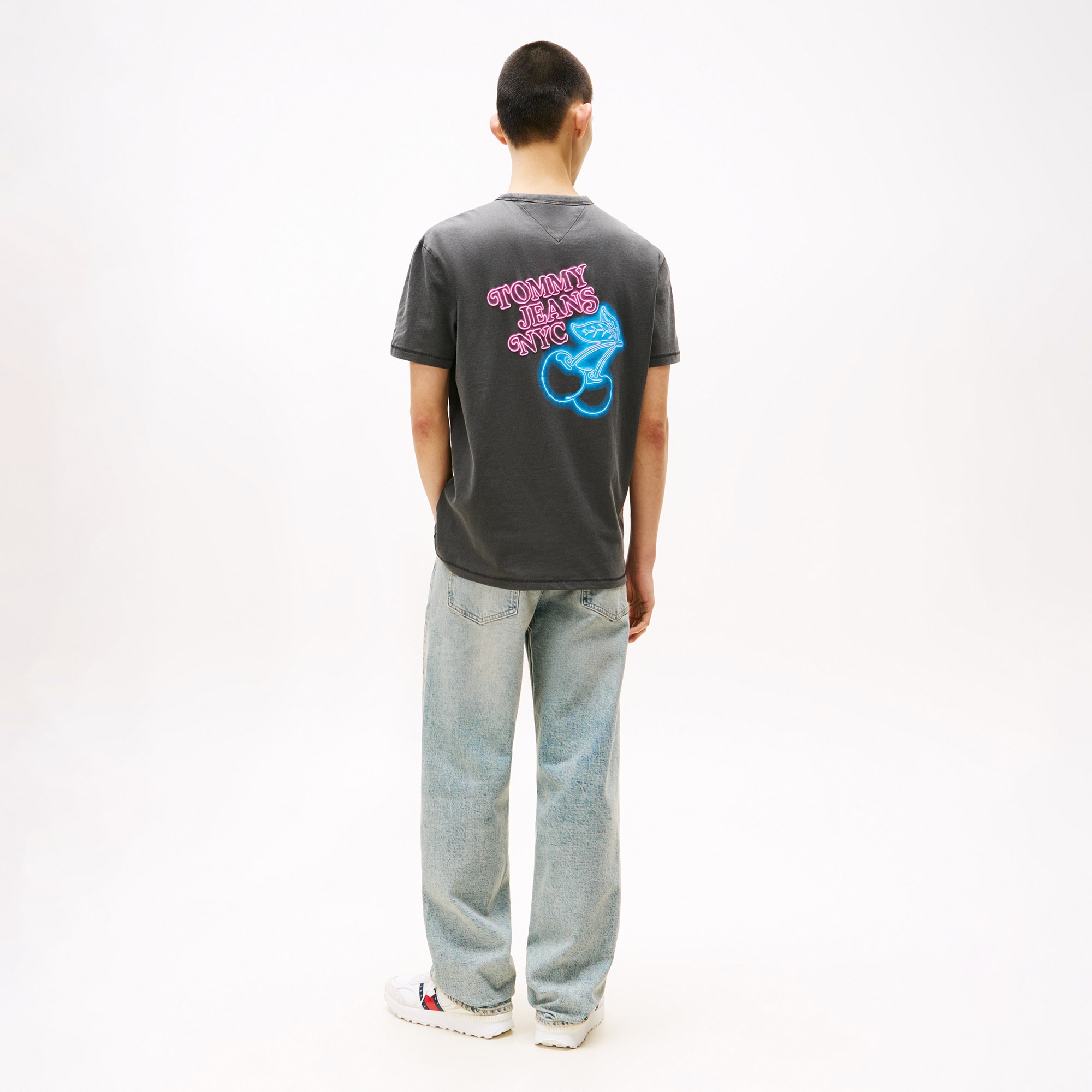 Tommy Hilfiger Back Graphic Crew Neck Erkek Gri T-Shirt