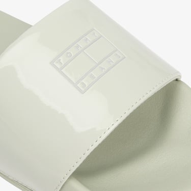  Tommy Jeans Flag Kadın Yeşil Terlik