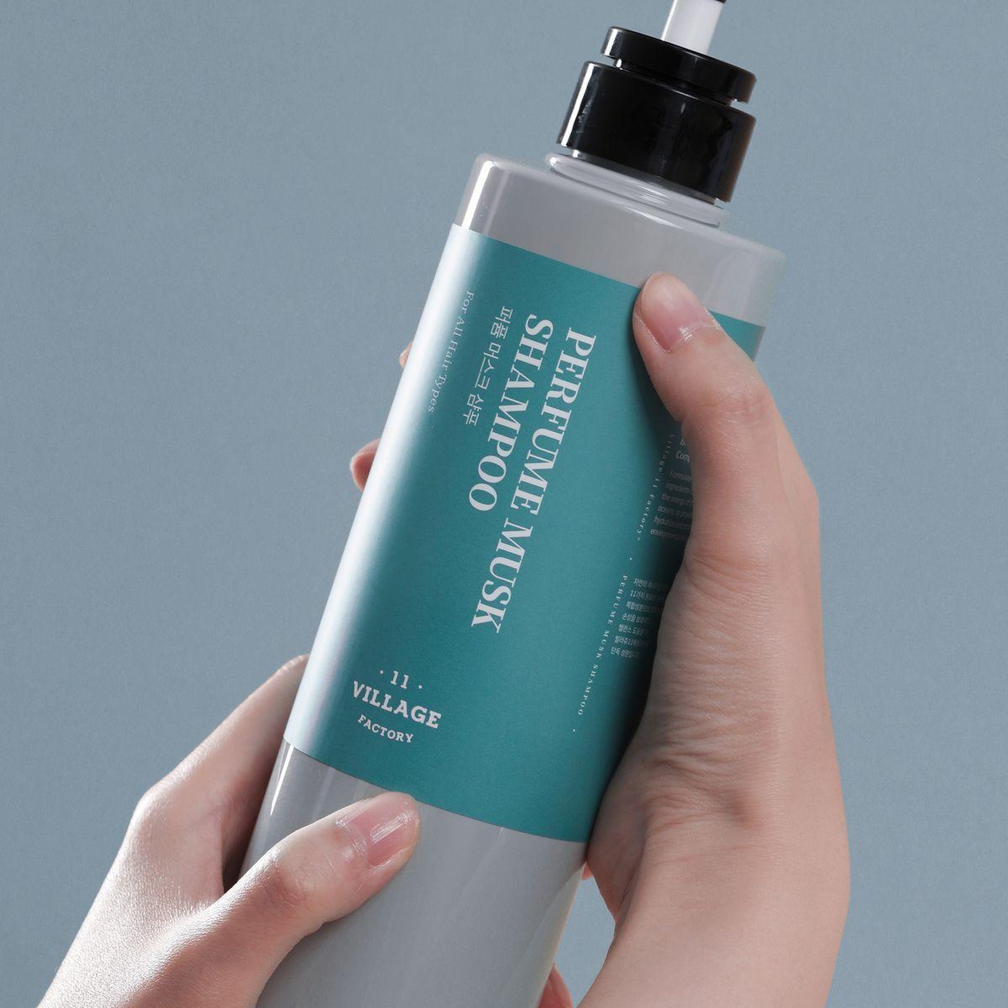 Village 11 Factory Perfume Musk Shampoo 500g - Dolaşmış Saç Açıcı Misk Kokulu Şampuan