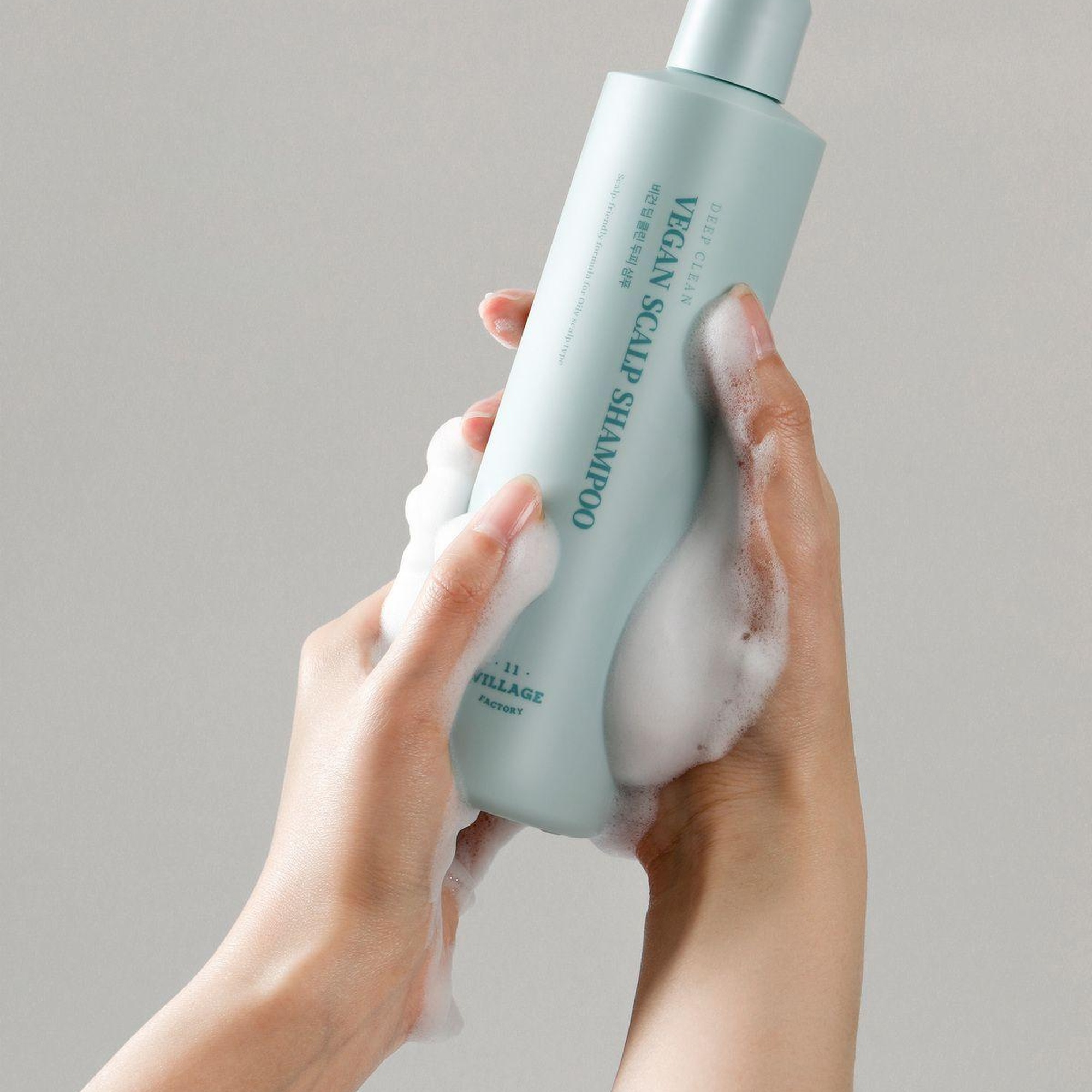 Village 11 Factory Vegan Deep Clean Scalp Shampoo 300g - Yağlanma & Dökülme Karşıtı Vegan Şampuan