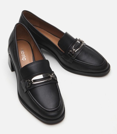  Kadın Deri Siyah Loafer