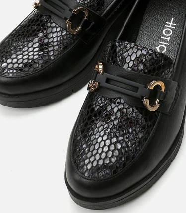  Kadın Deri Siyah Loafer