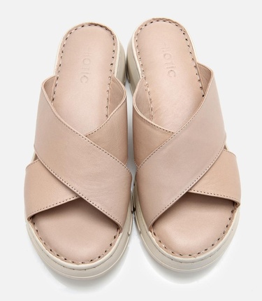  Kadın Deri Bej Comfort Terlik