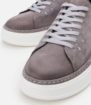  Erkek Nubuk Deri Gri Hafif Tabanlı Spor Ayakkabı