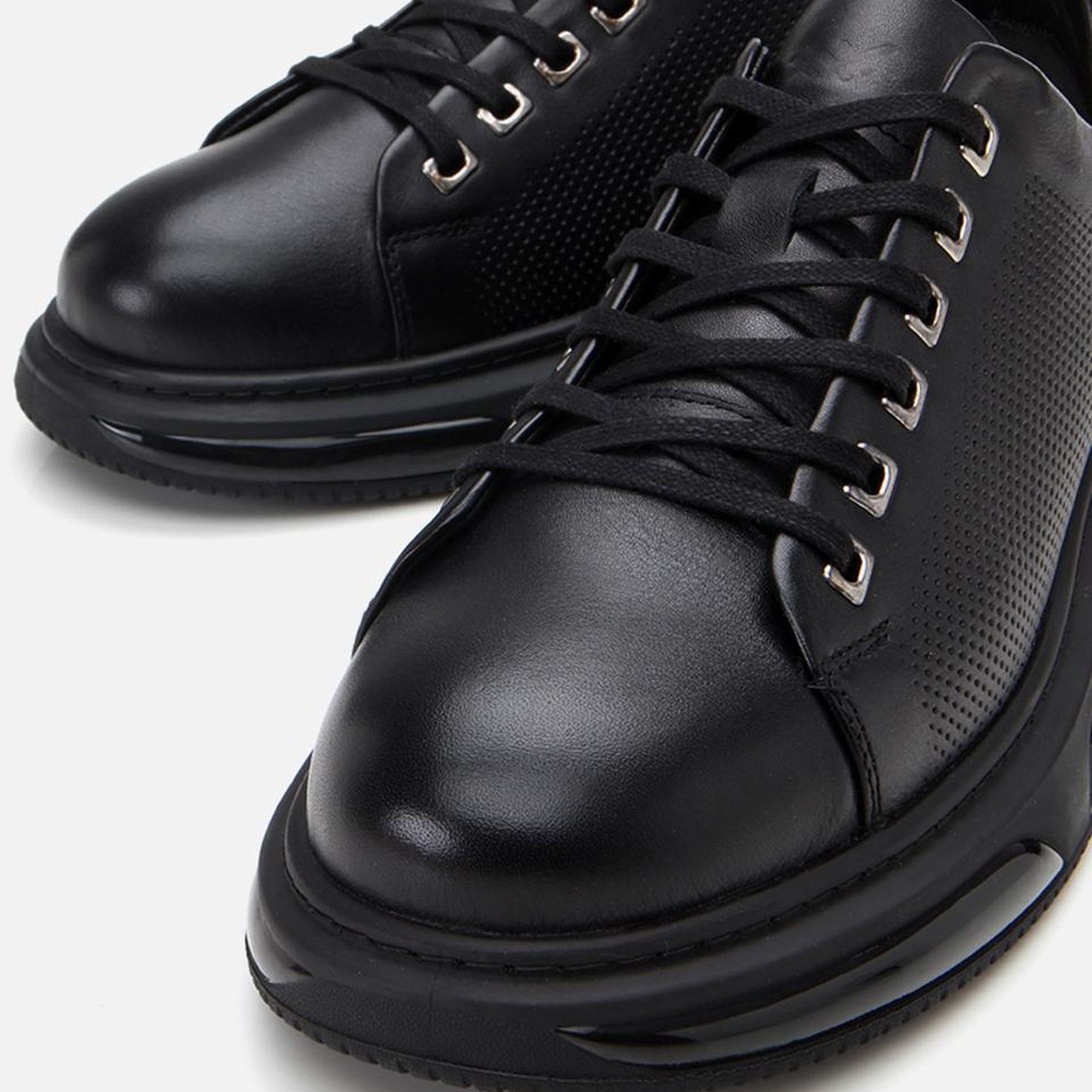 Erkek Deri Siyah Hafif Tabanlı Spor Ayakkabı