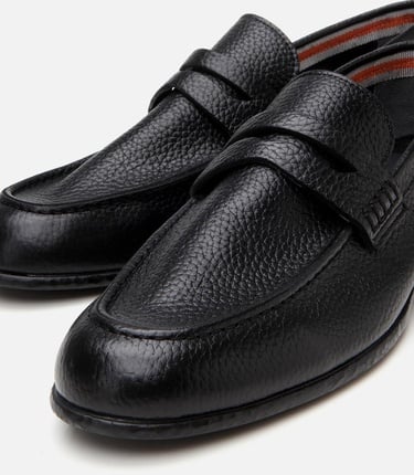  Erkek Deri Siyah Ultra Hafif Tabanlı Klasik Loafer