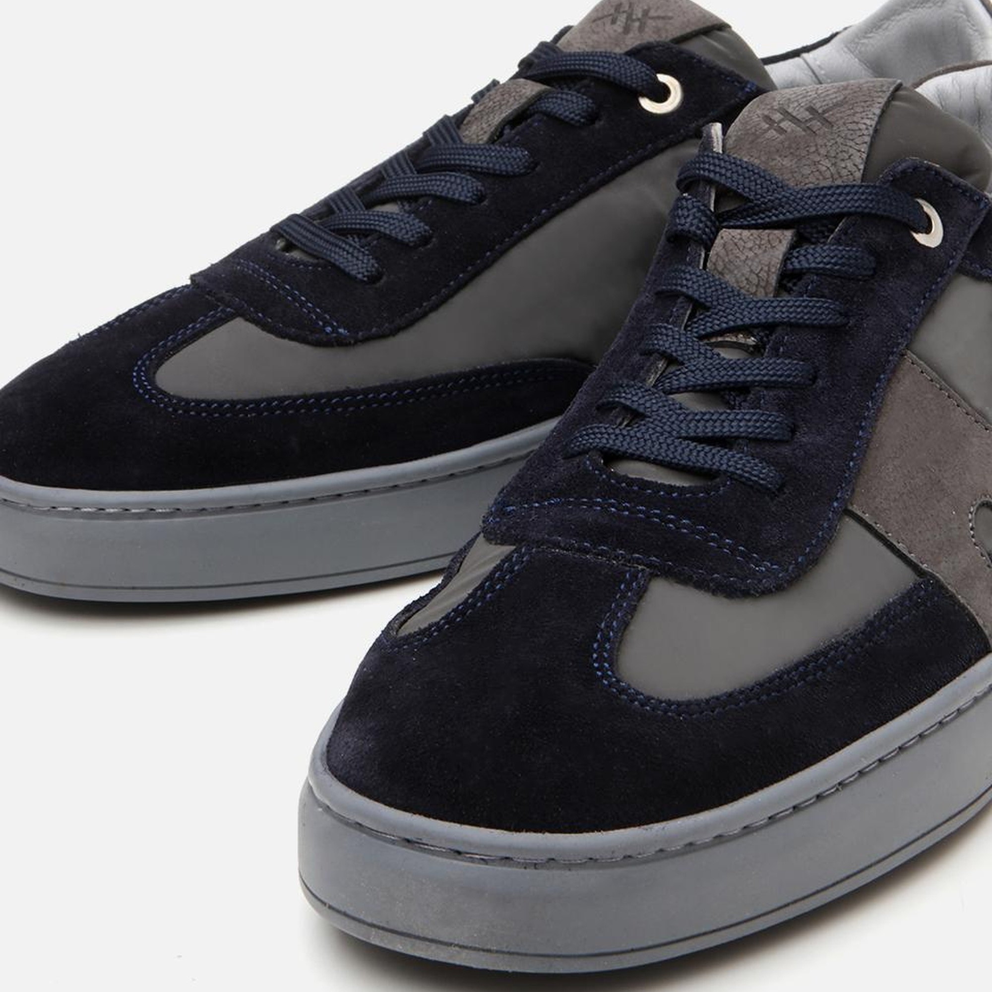 Erkek Deri Lacivert Ultra Hafif Tabanlı Spor Ayakkabı