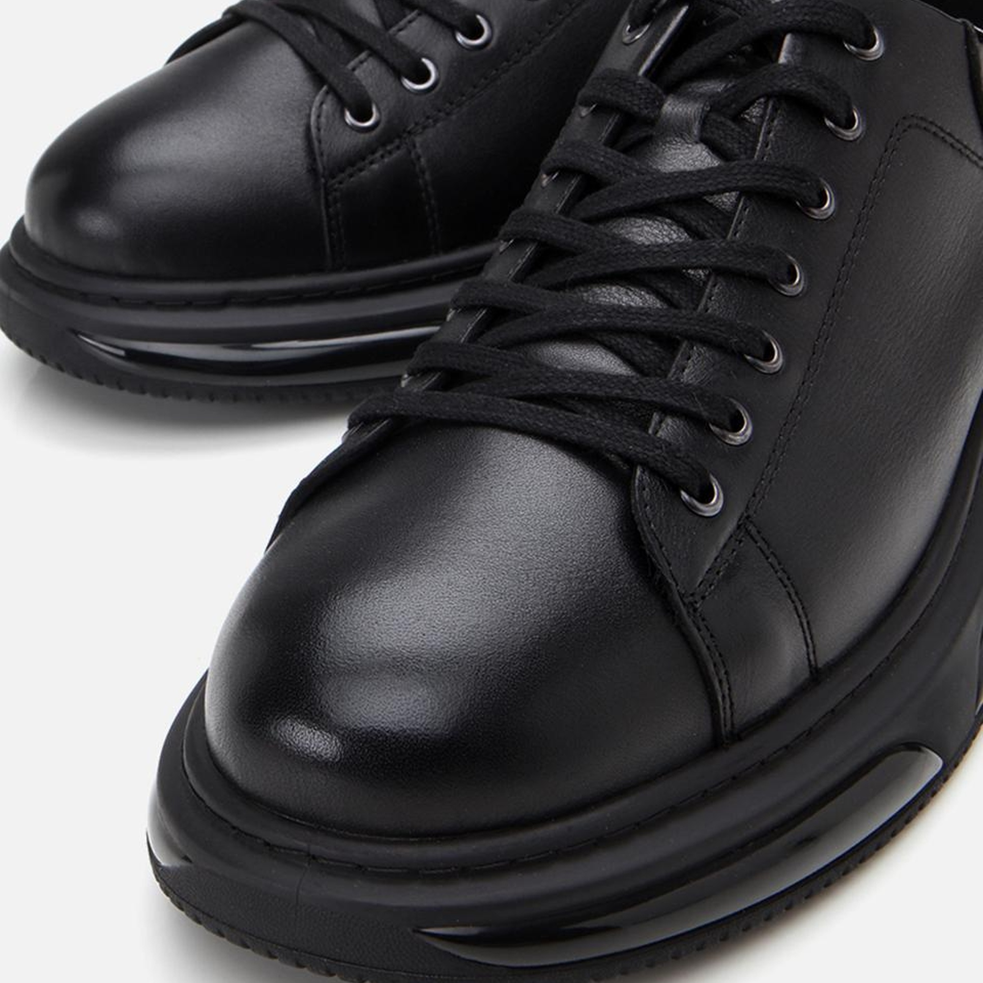 Erkek Deri Siyah Hafif Tabanlı Spor Ayakkabı