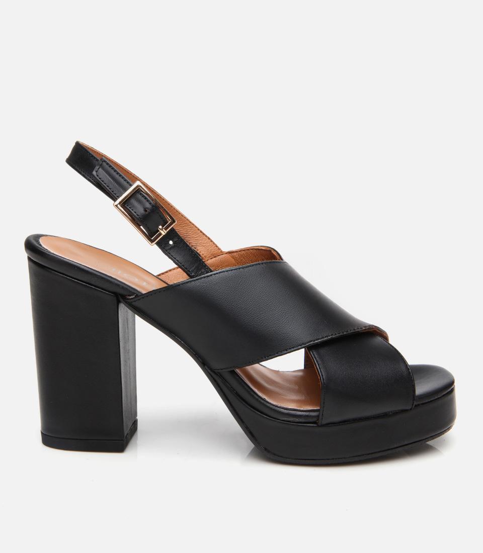  Kadın Deri Siyah Topuklu Sandalet