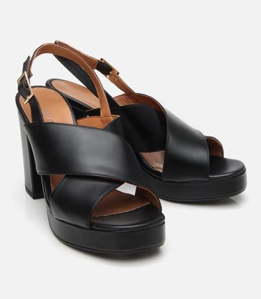  Kadın Deri Siyah Topuklu Sandalet