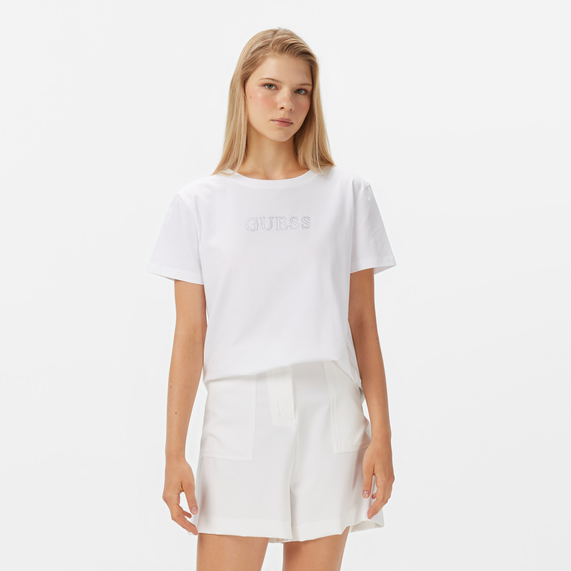 Guess Briana Regular Fit Kadın Beyaz T-Shirt