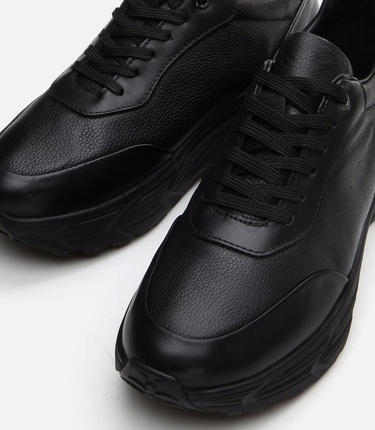  Erkek Deri Siyah Spor Ayakkabı
