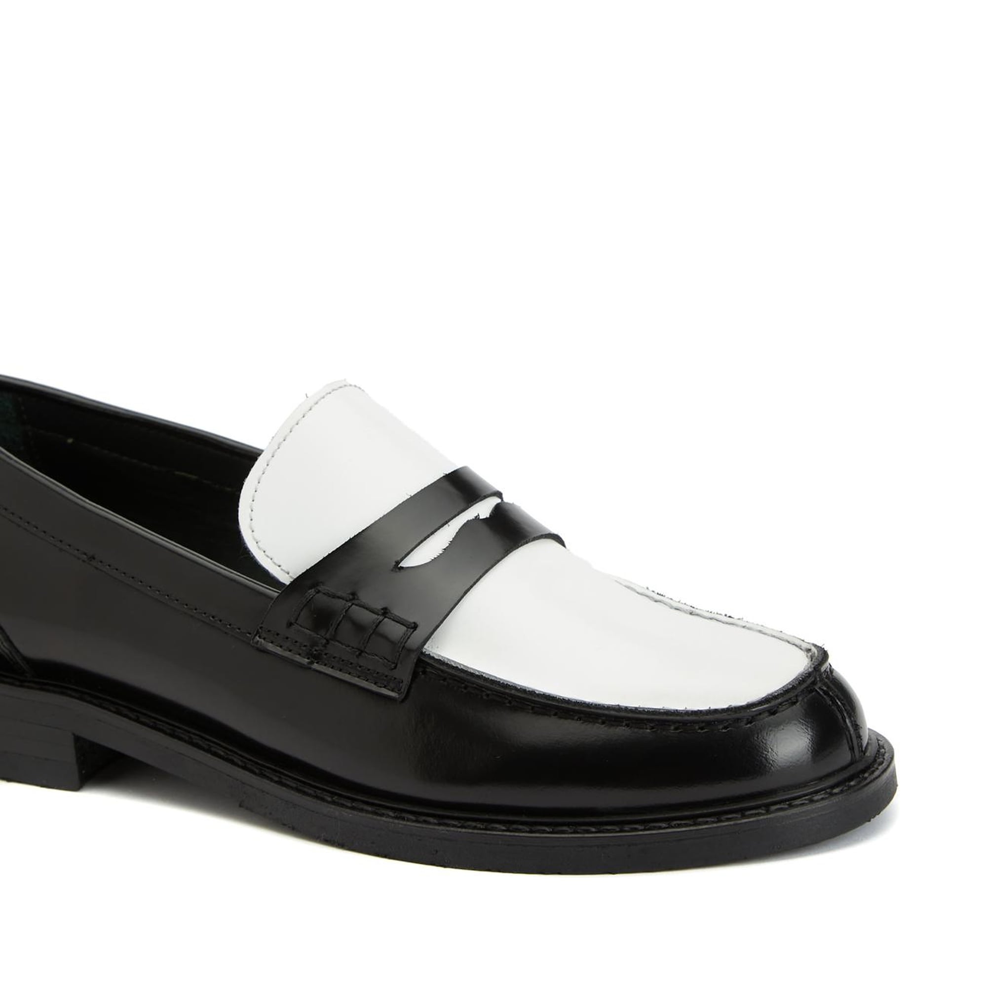 George Hogg Kadın Siyah Beyaz Deri Loafer