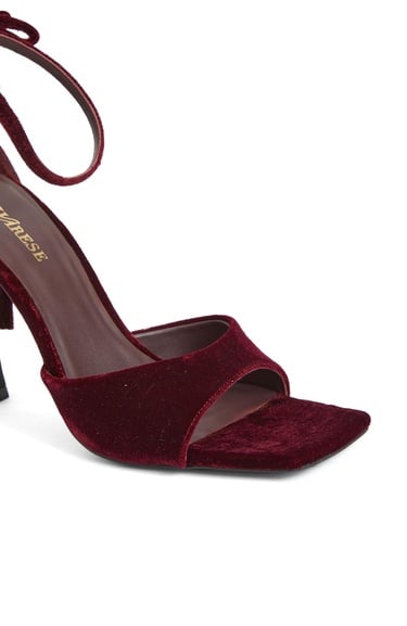  Divarese Kadın Bordo Bantlı Sandalet