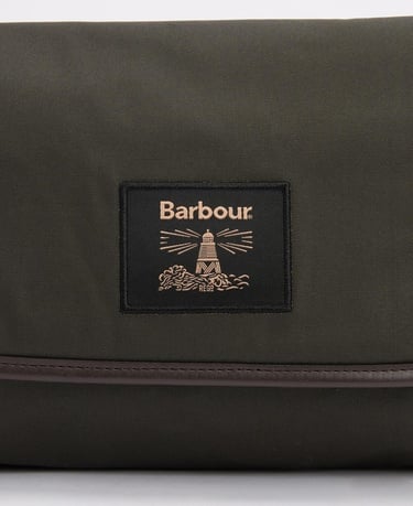  Barbour Wax Hanging Washbag Organizer