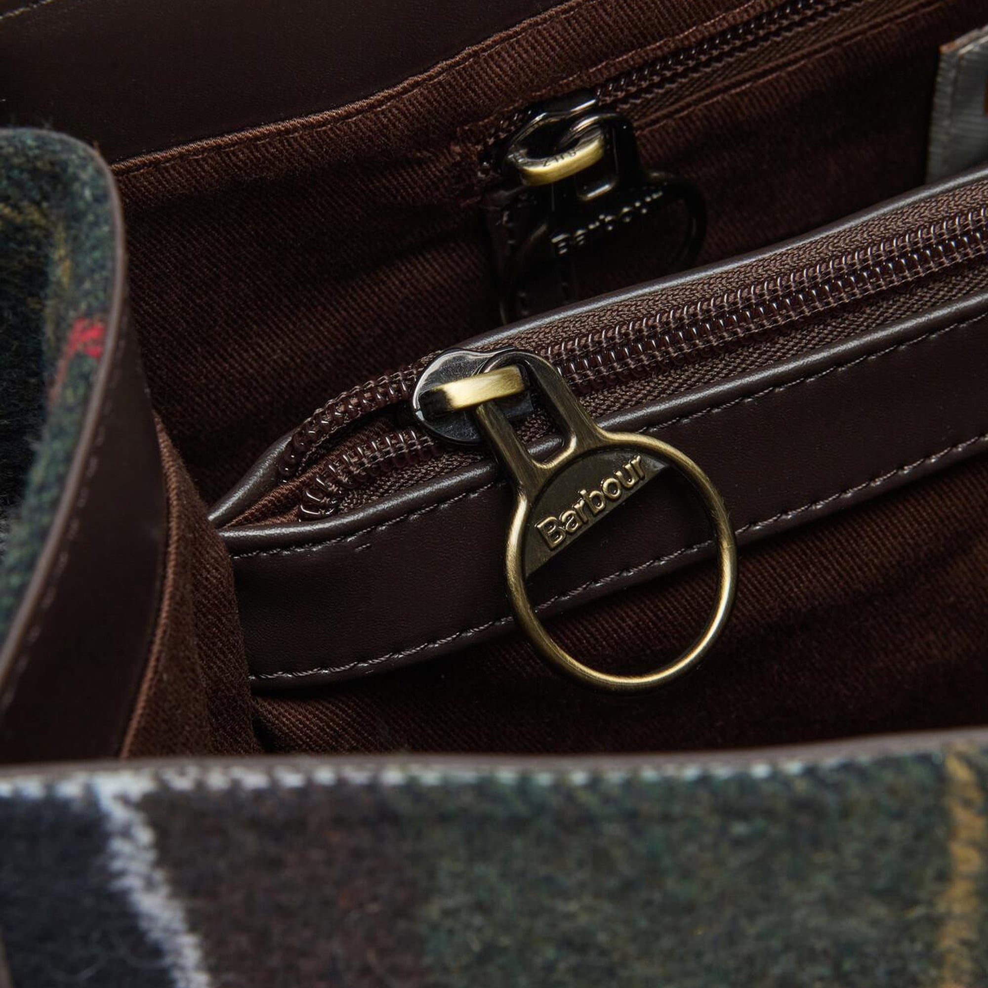 Barbour Turnberry Tartan Kol Çantası