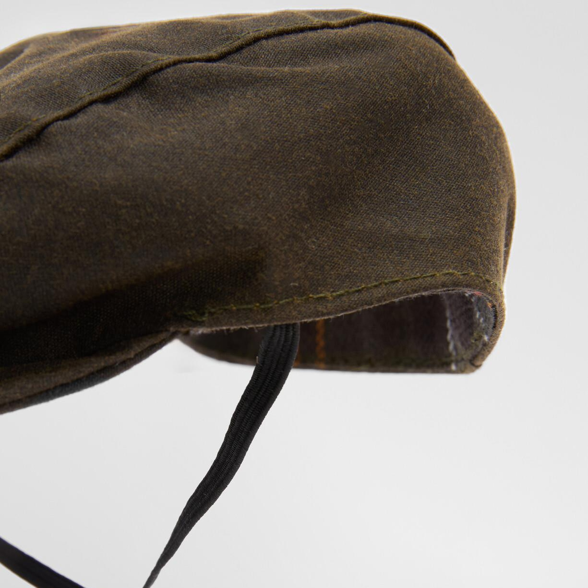 Barbour Yağlı Köpek Kasketi