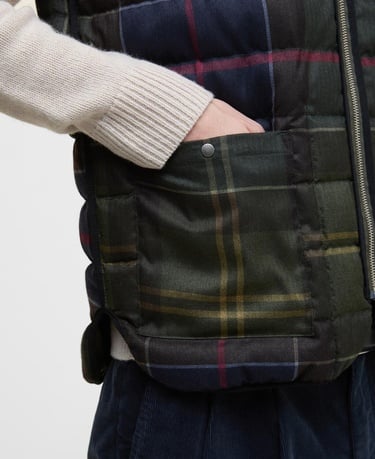  Barbour Reversible Down Filled Yelek