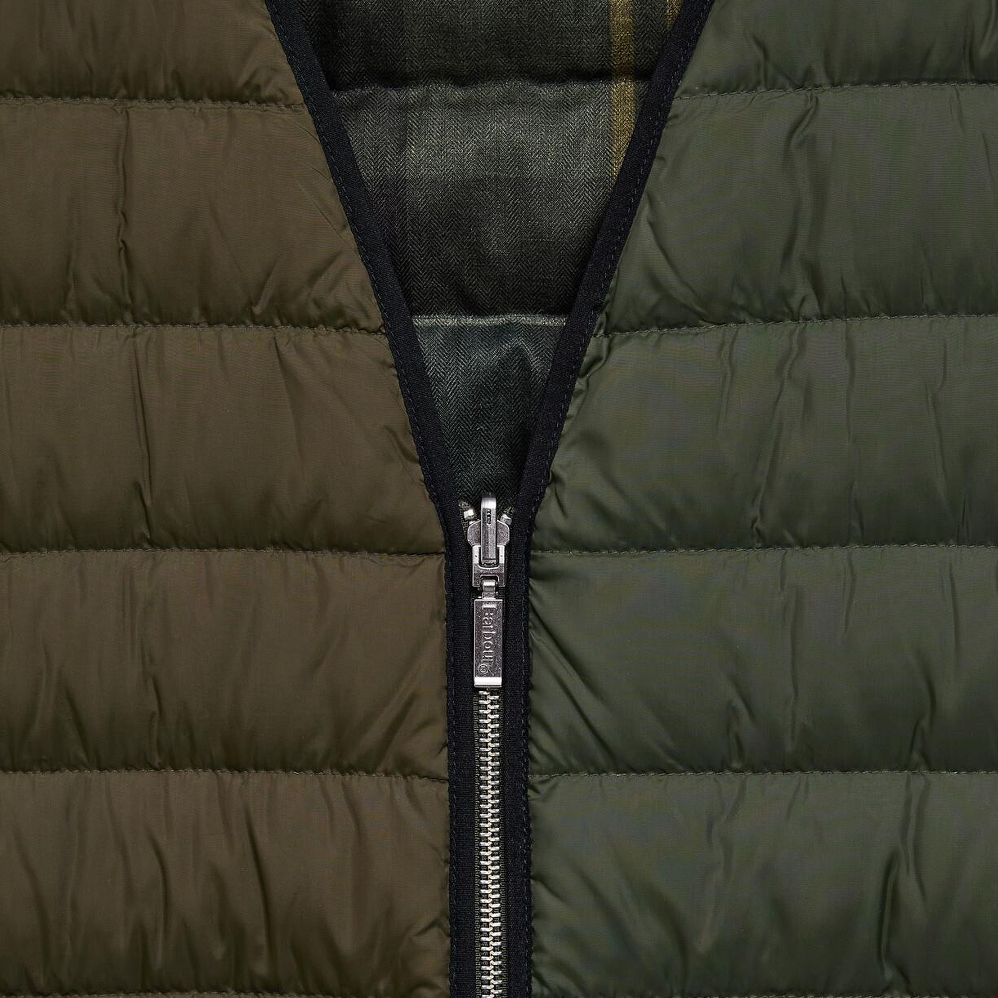 Barbour Reversible Down Filled Yelek