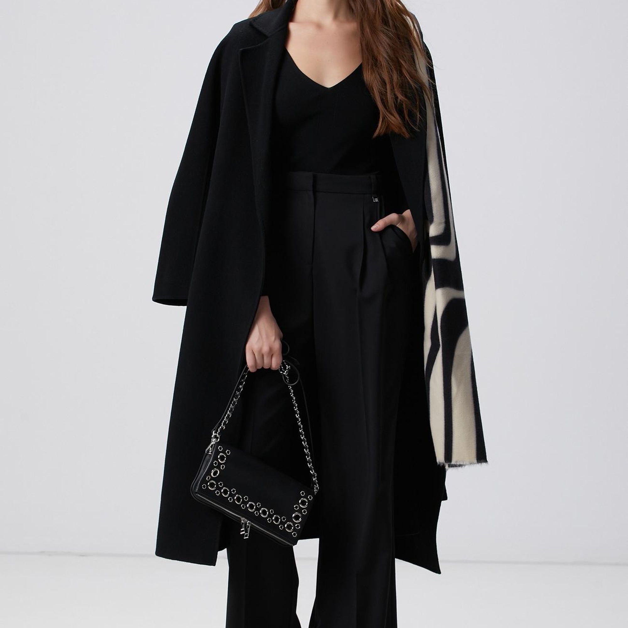 Network Kadın Siyah Kazak