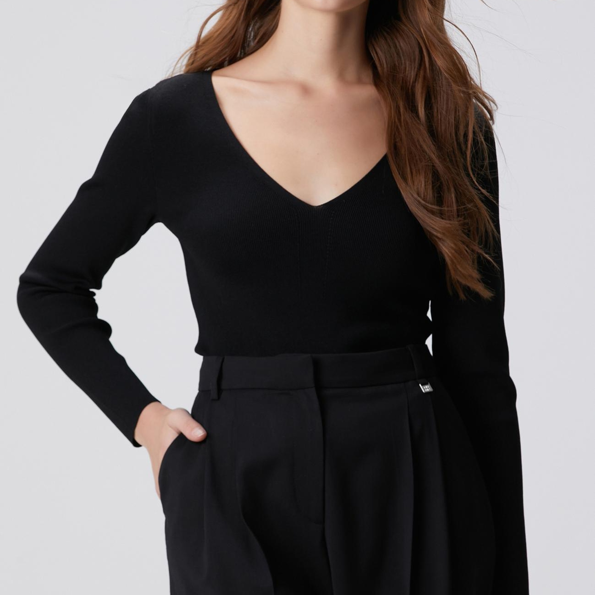 Network Kadın Siyah Kazak