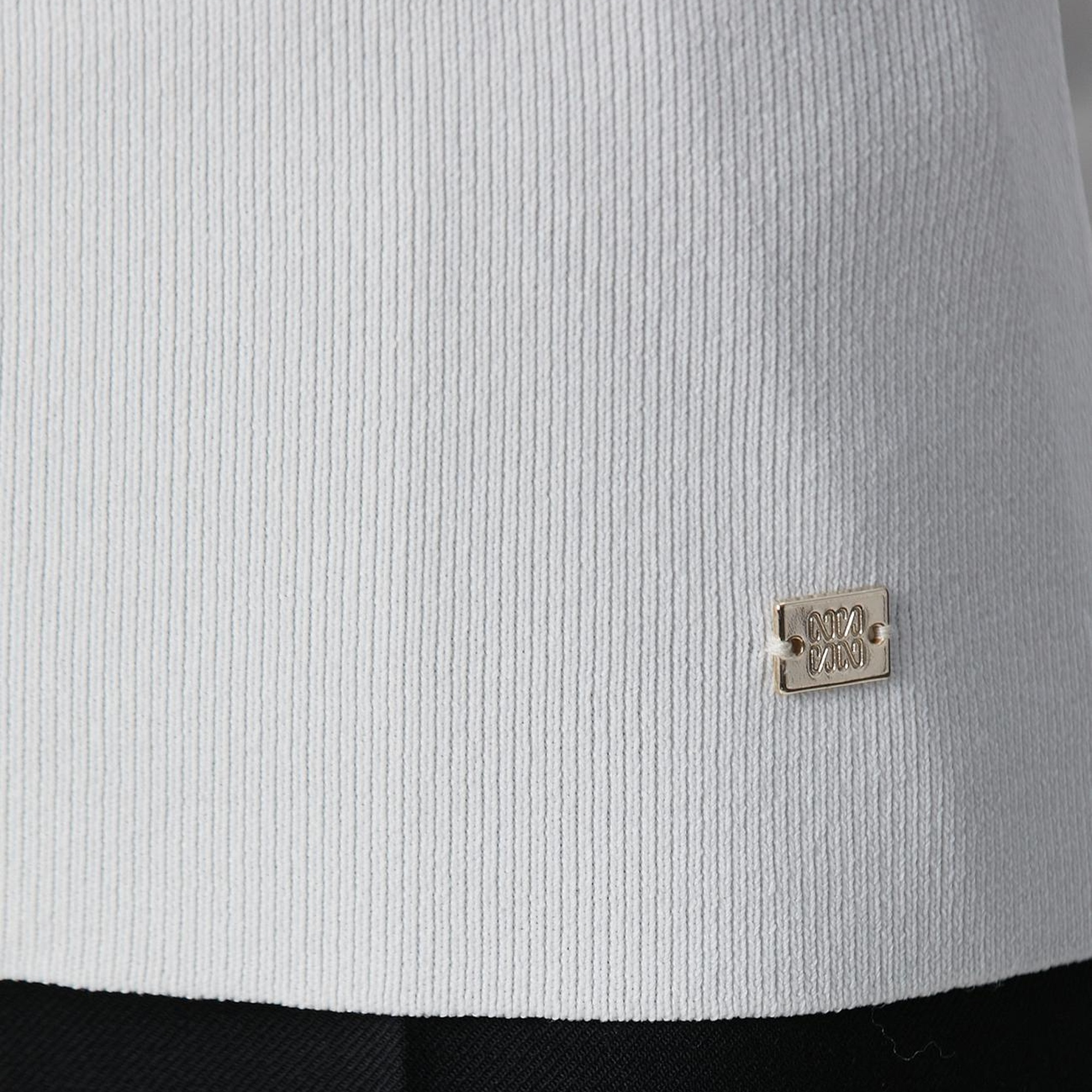 Network Kadın Kırık Beyaz V Yaka Basic Kazak