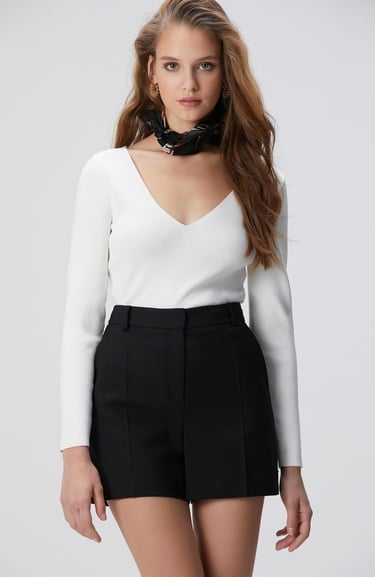  Network Kadın Kırık Beyaz V Yaka Basic Kazak