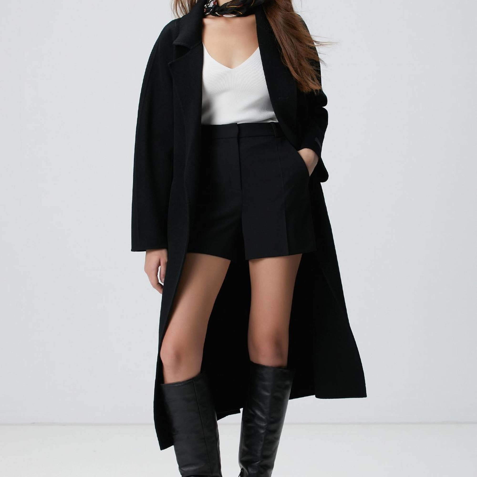 Network Kadın Kırık Beyaz V Yaka Basic Kazak