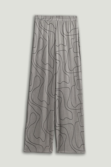  Dökümlü Geniş Paça Pantolon