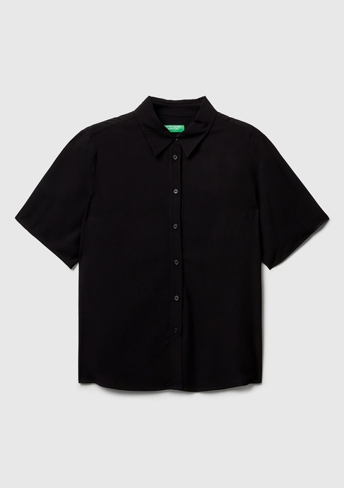  Kadın Siyah %100 Viskoz Düğmeli Kısa Kollu Gömlek