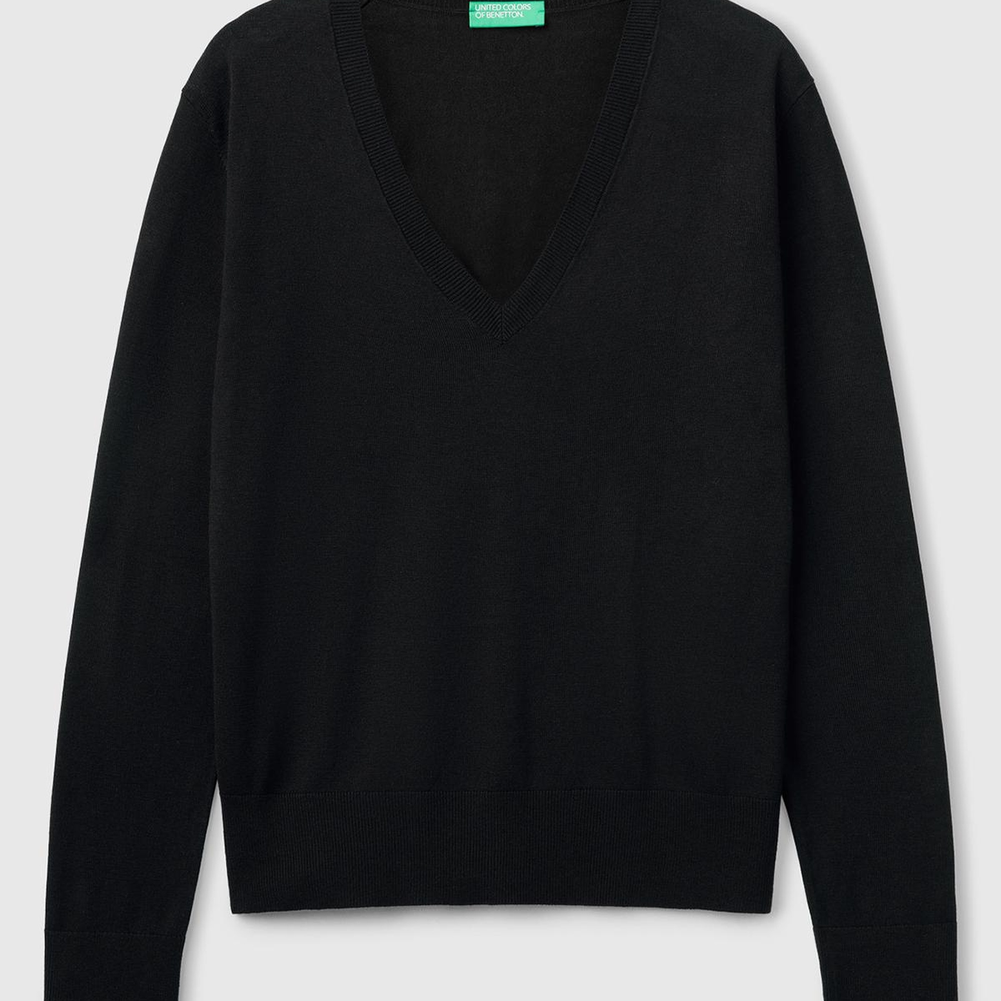 Kadın Siyah Viskoz ve İpek Karışımlı V Yaka Triko Kazak