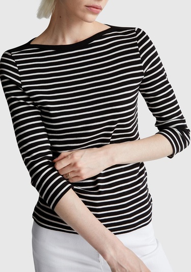  Kadın Sİyah %100 Pamuk Çizgili Logolu Kayık Yaka Truvakar Kol T-Shirt