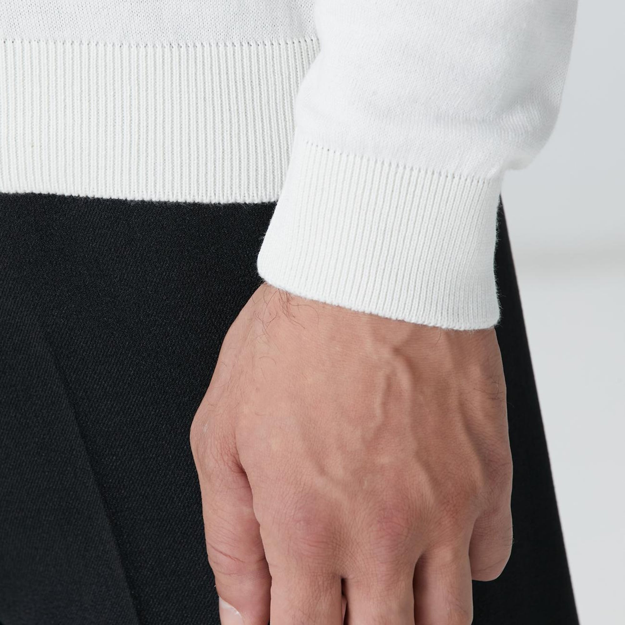 Network Erkek Kırık Beyaz Basic Kazak