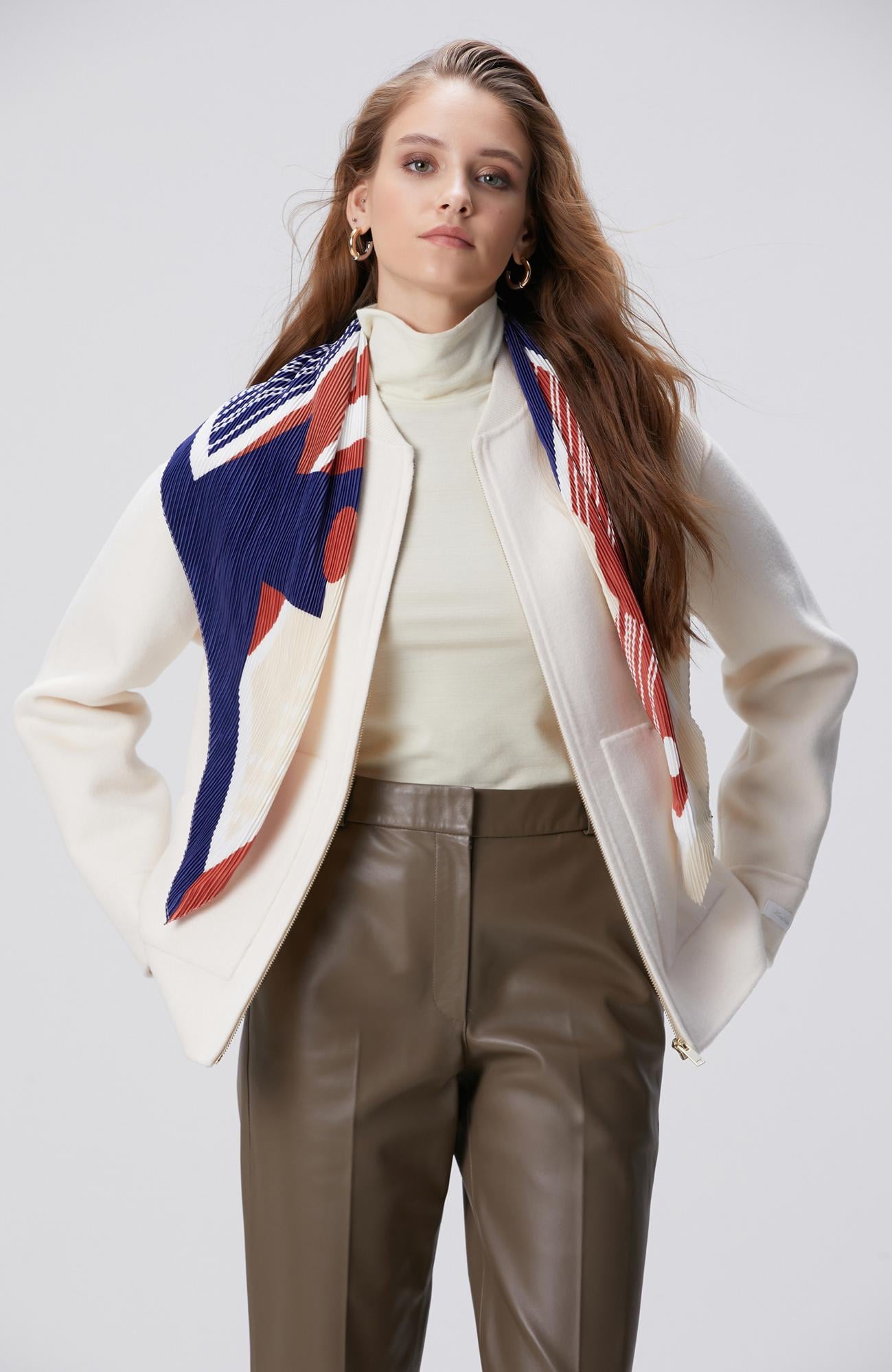  Network Kadın Limited Kırık Beyaz Yün Mont