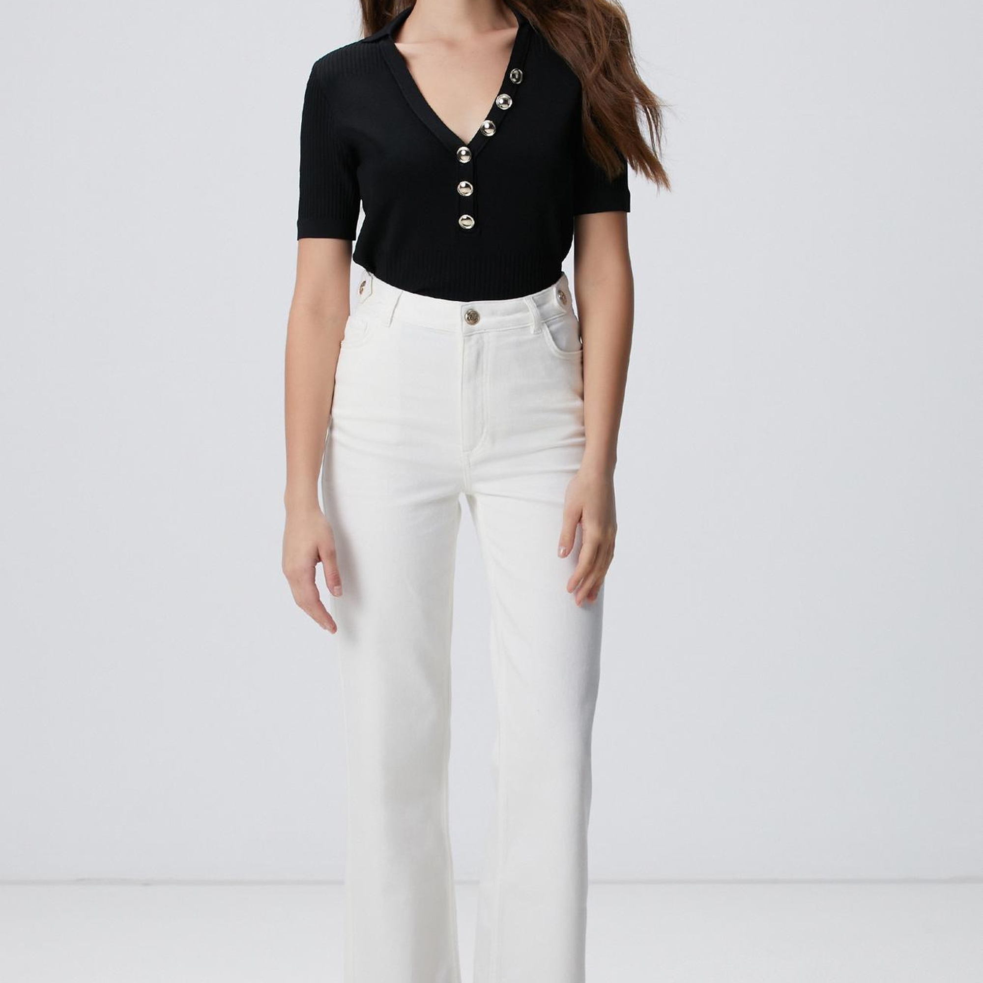 Network Kadın Siyah Düğme Detaylı Kazak