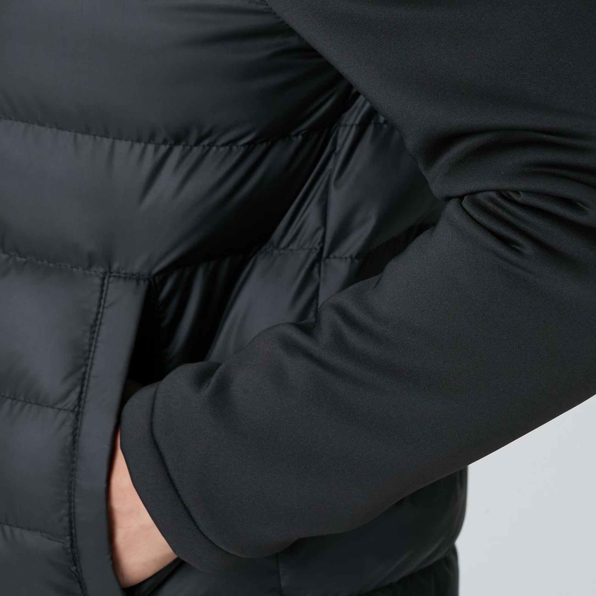 Network Erkek Siyah Scuba Garnili Kapitoneli Mont