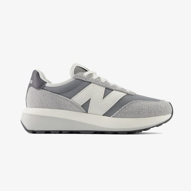  New Balance 370  Lifestyle   Kadın Gri Spor Ayakkabı