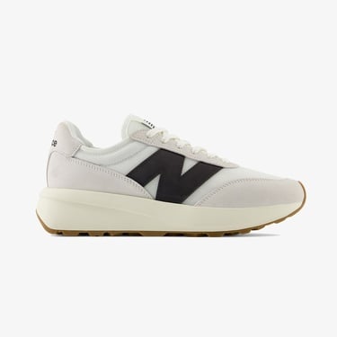  New Balance 370 Lifestyle   Kadın Beyaz Spor Ayakkabı