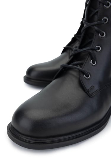  Tamer Tanca Kadın Hakiki Deri Siyah Deri Casual Bot