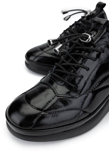  Tamer Tanca Kadın Hakiki Deri Siyah Rugan Casual Ayakkabı