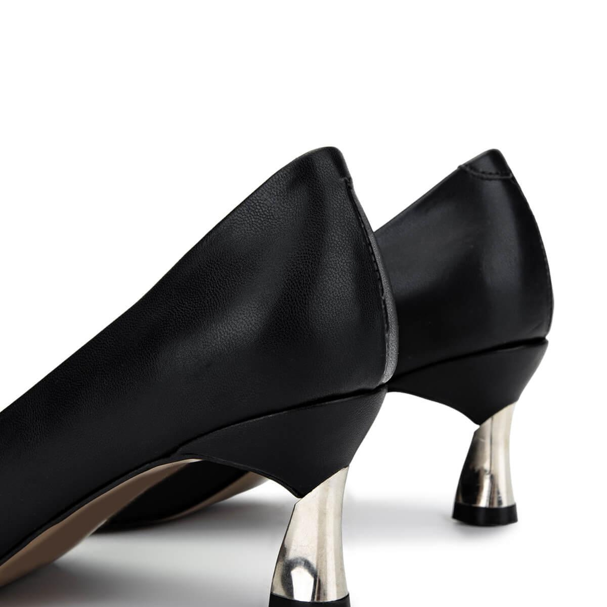 Tamer Tanca Kadın Vegan Siyah Topuklu Ayakkabı