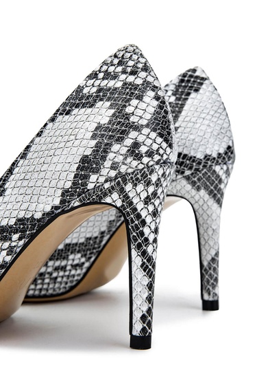  Tamer Tanca Kadın Hakiki Deri Naturel Topuklu Ayakkabı