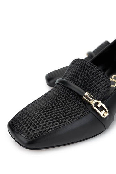  Tamer Tanca Kadın Hakiki Deri Siyah Topuklu Ayakkabı